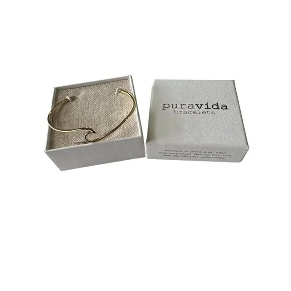 🌊 Pura Vida Wave Cuff Bracelet – Gold | New in Box ✨ - Picture 5 of 5